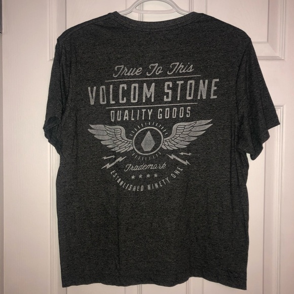 Volcom Tee - Picture 1 of 4